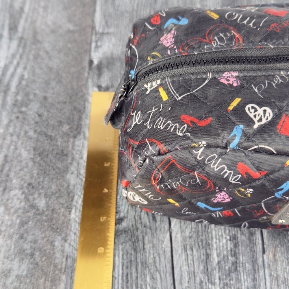 Chinese‎ Laundry Black and Red Quilted Cosmetic Bag - Picture 5 of 8